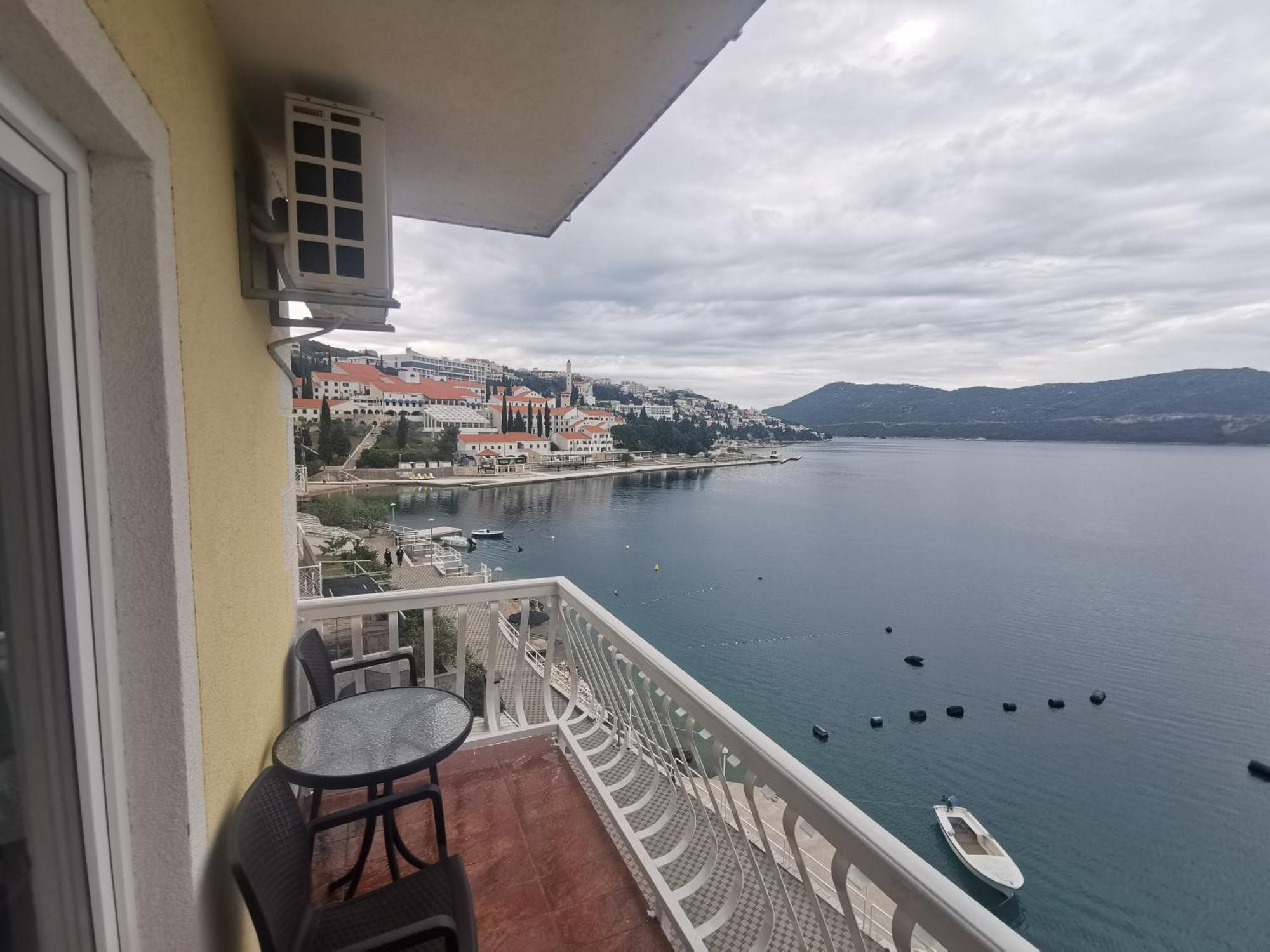 Apartmani Lezenic M Neum Habitación foto