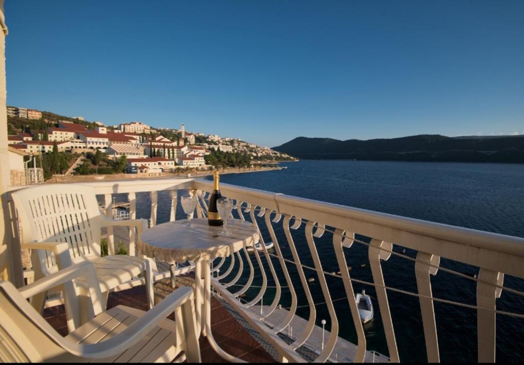 Apartmani Lezenic M Neum Exterior foto